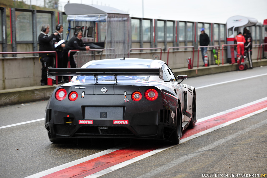 2009 Nissan GT-R FIA-GT1 Gallery