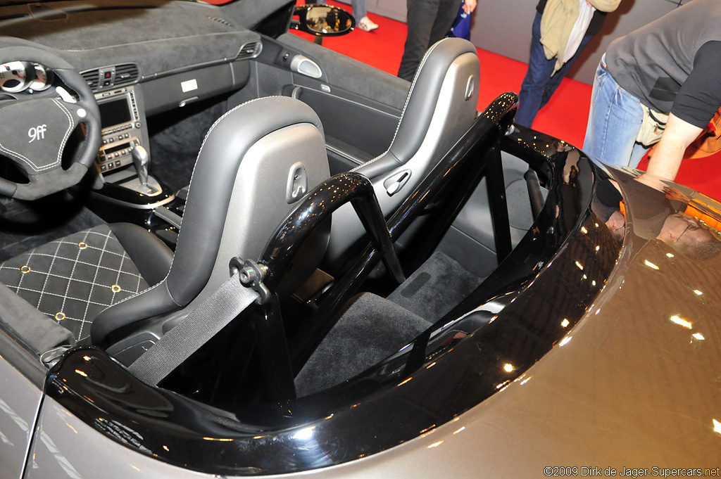 2009 Essen Motor Show-1