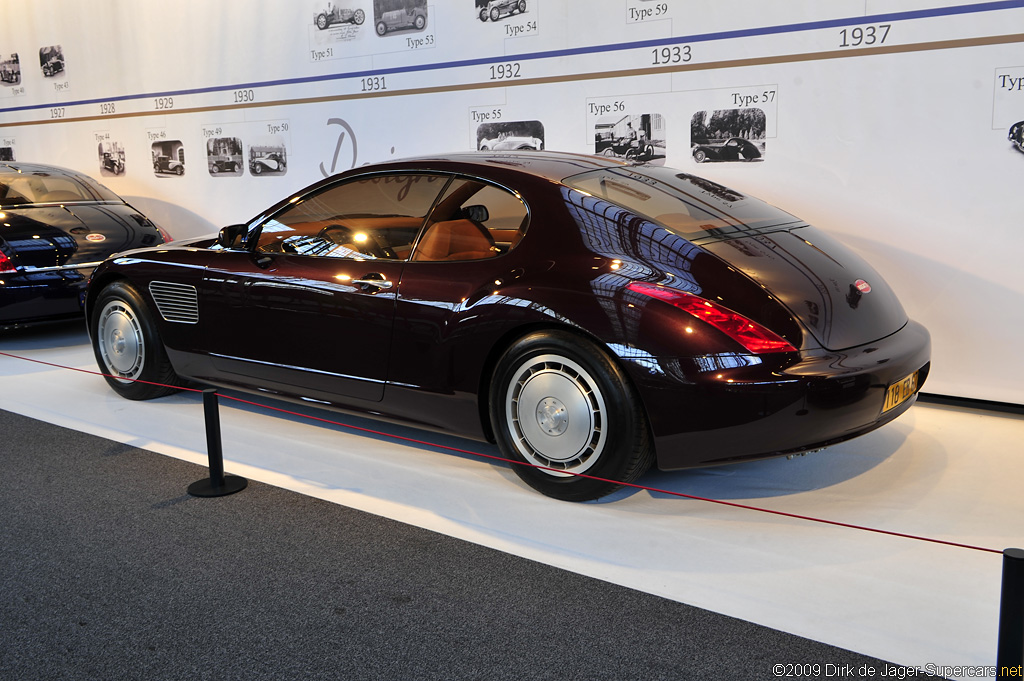 2009 Bugatti 100 Expo at Autoworld Brussels-1