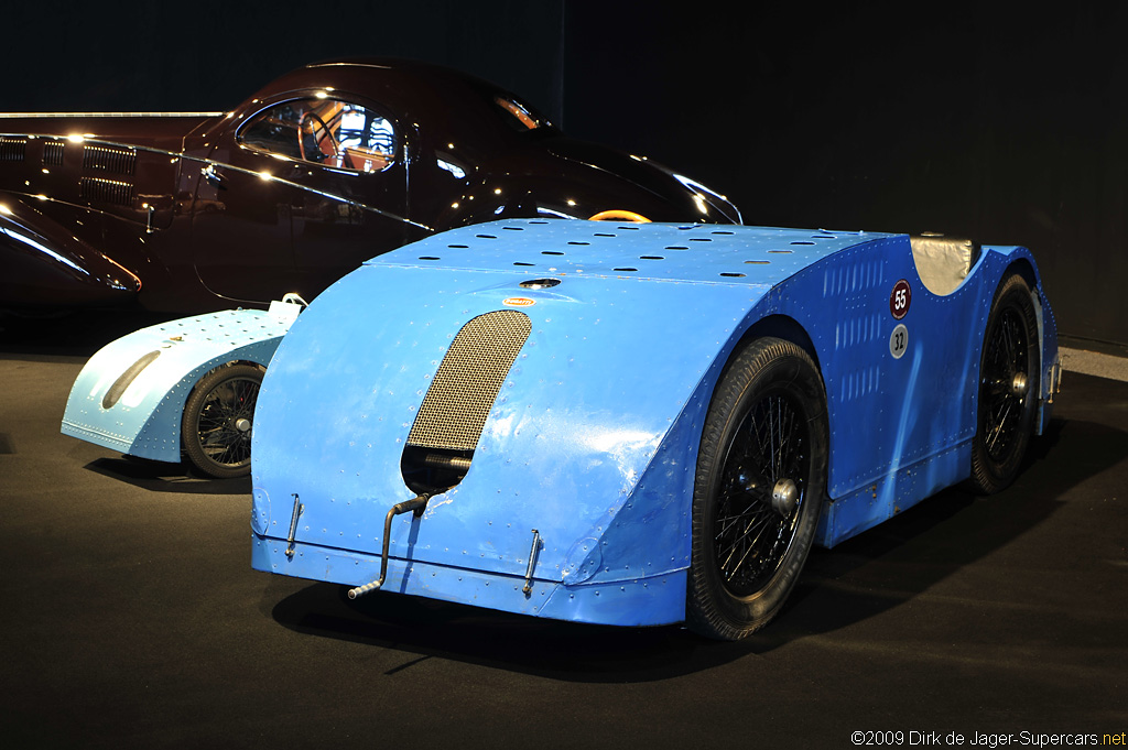 2009 Bugatti 100 Expo at Autoworld Brussels-1