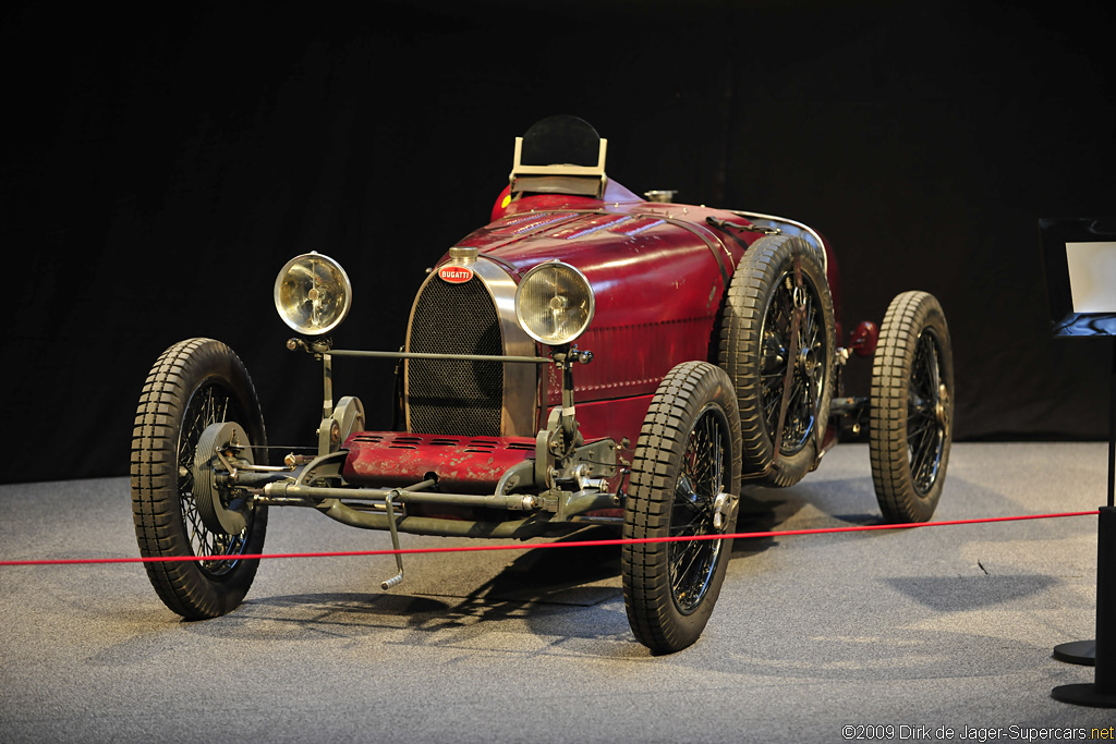 2009 Bugatti 100 Expo at Autoworld Brussels-1