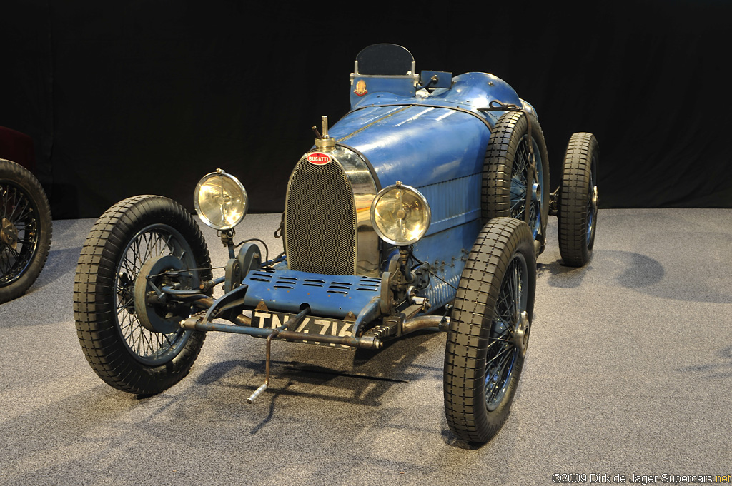 2009 Bugatti 100 Expo at Autoworld Brussels-1