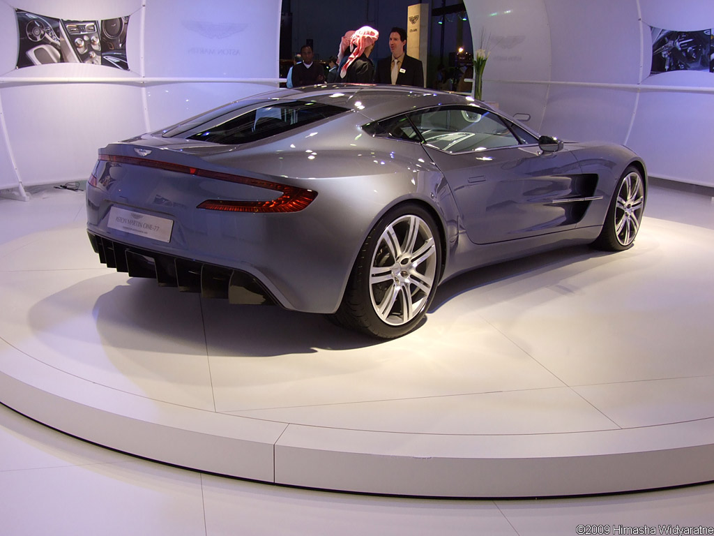 2009 Dubai Motor Show-1