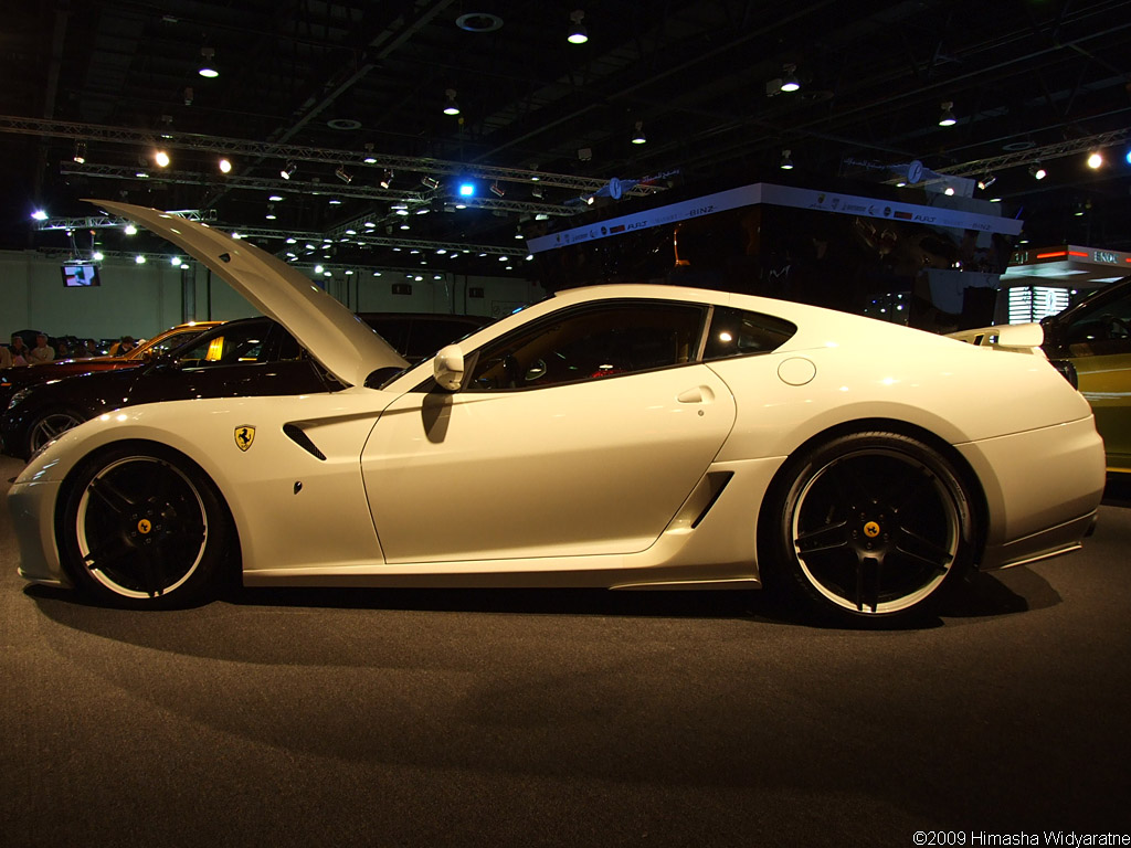 2009 Dubai Motor Show-1