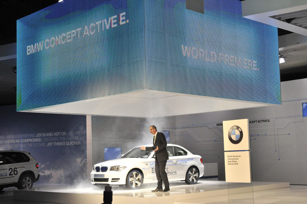 2010 NAIAS-1