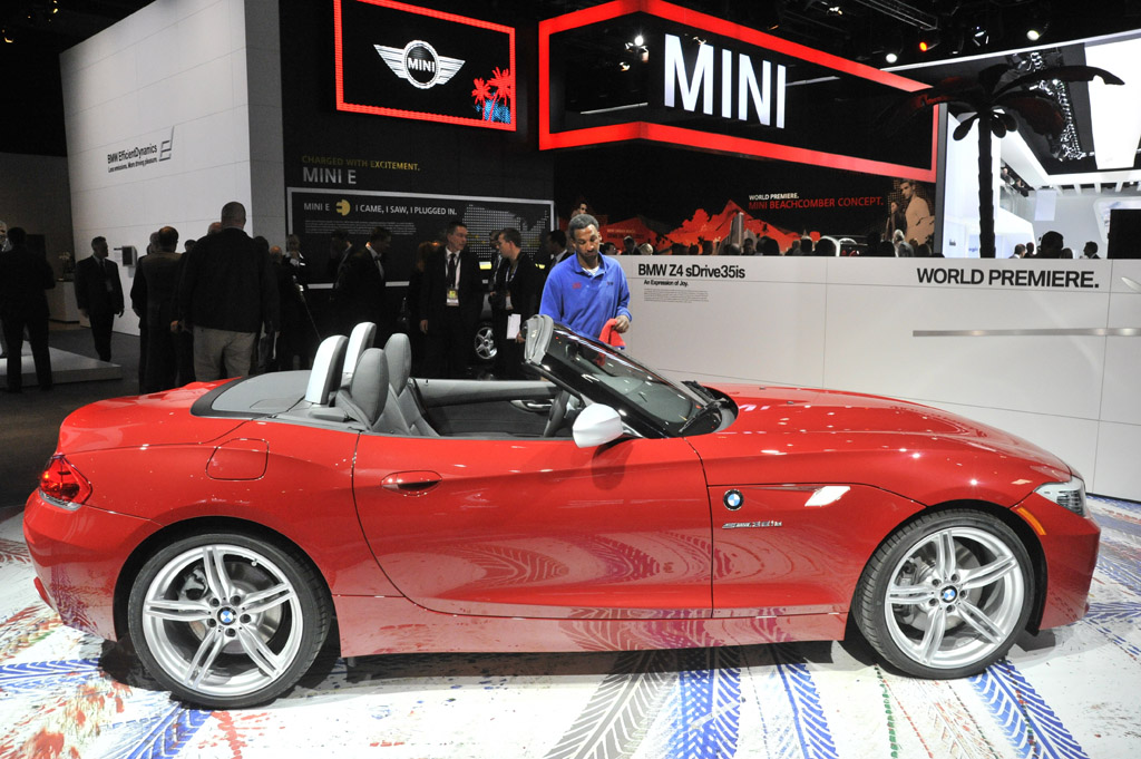 2010 NAIAS-1