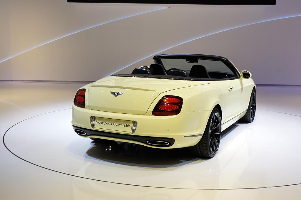 2010 Geneva International Motor Show-1