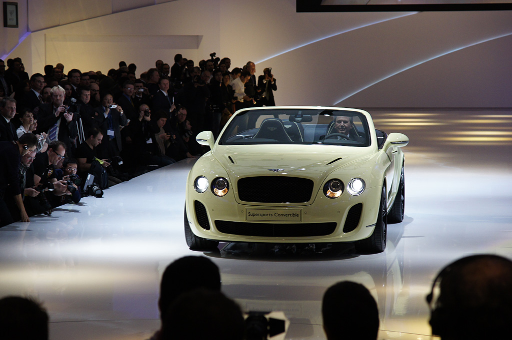 2010 Geneva International Motor Show-1