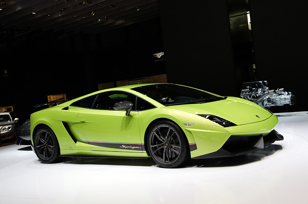 2010 Geneva International Motor Show-1