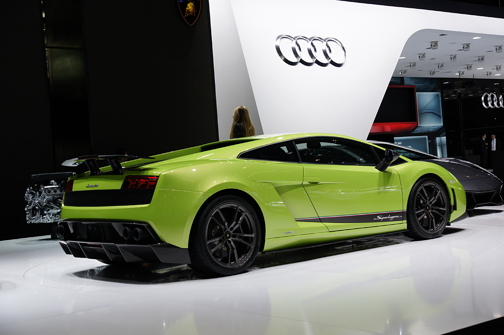 2010 Geneva International Motor Show-1