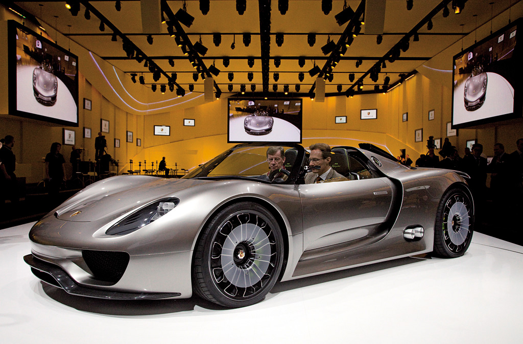 2010 Geneva International Motor Show-1