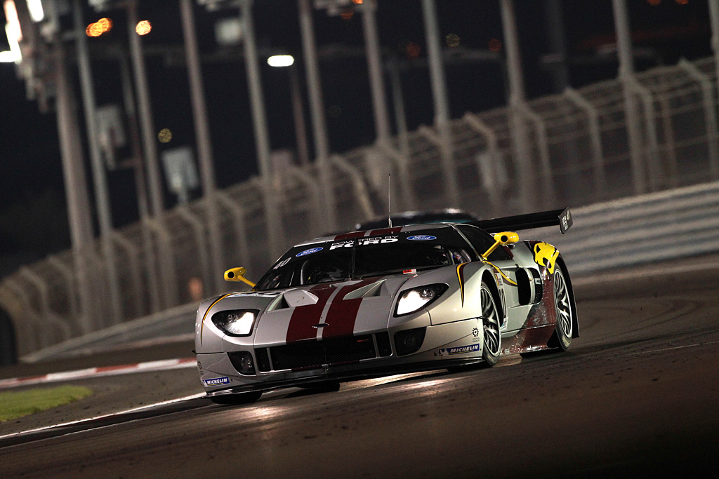 2010 FIA GT1 World Championship in Abu Dhabi-1