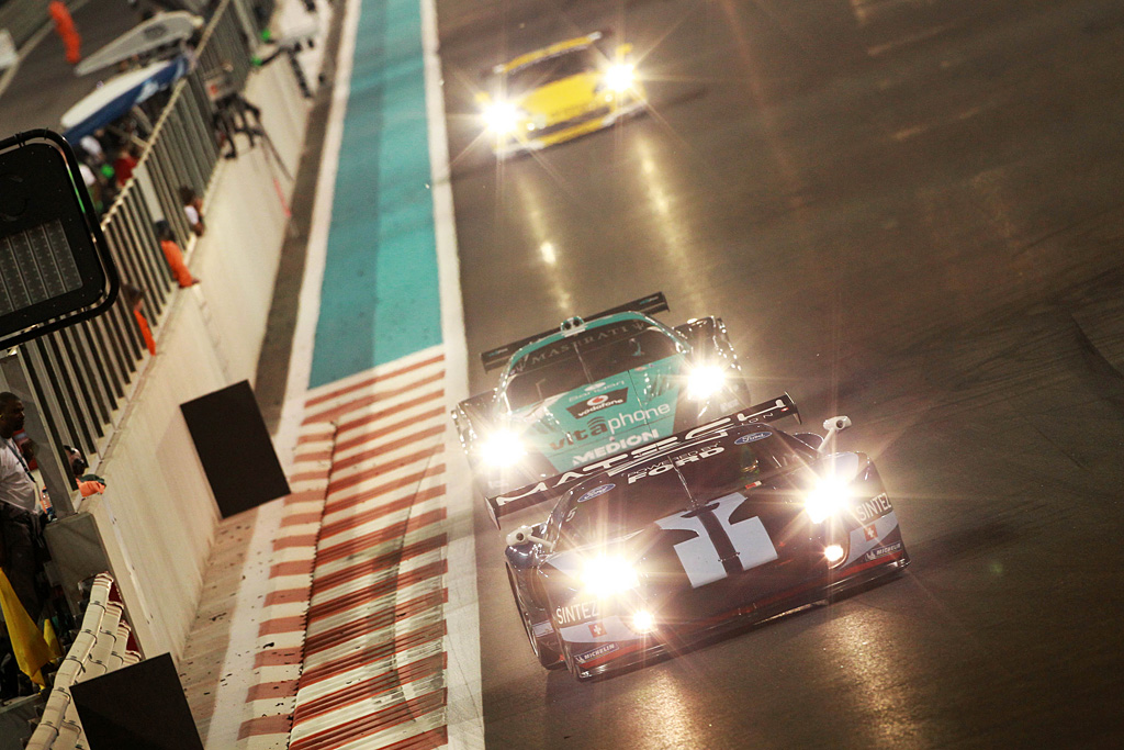 2010 FIA GT1 World Championship in Abu Dhabi-1