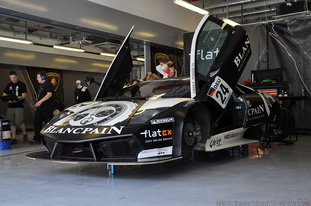 2010 FIA GT1 World Championship in Abu Dhabi-1