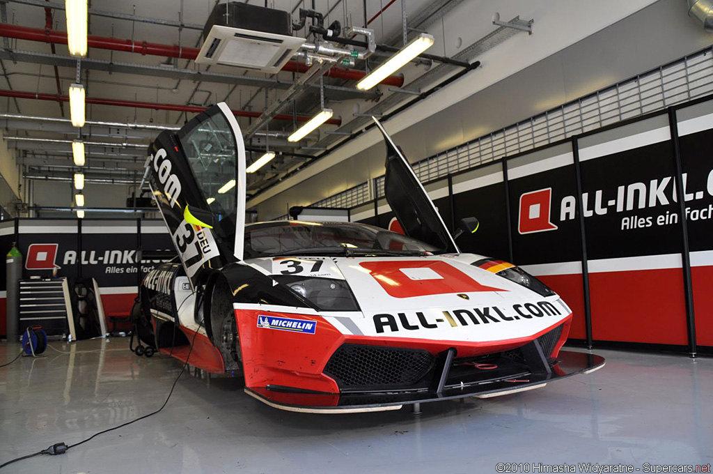 2010 FIA GT1 World Championship in Abu Dhabi-1