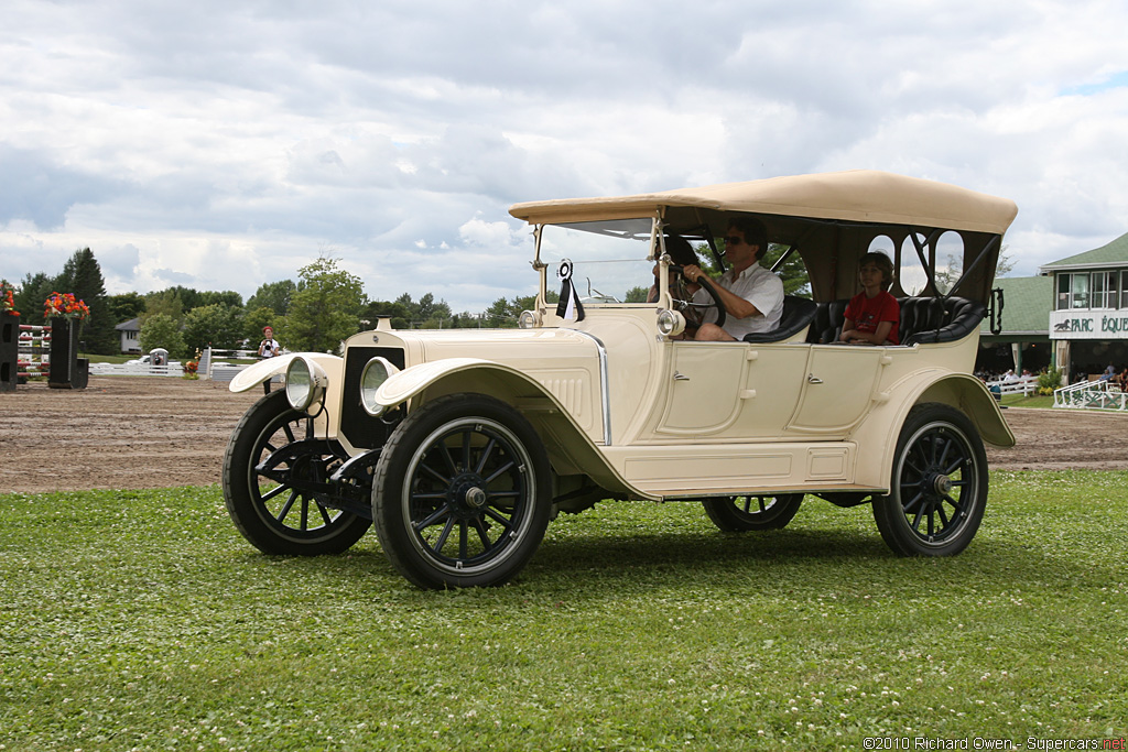 2010 Concours d’Élégance Le Mirage-1