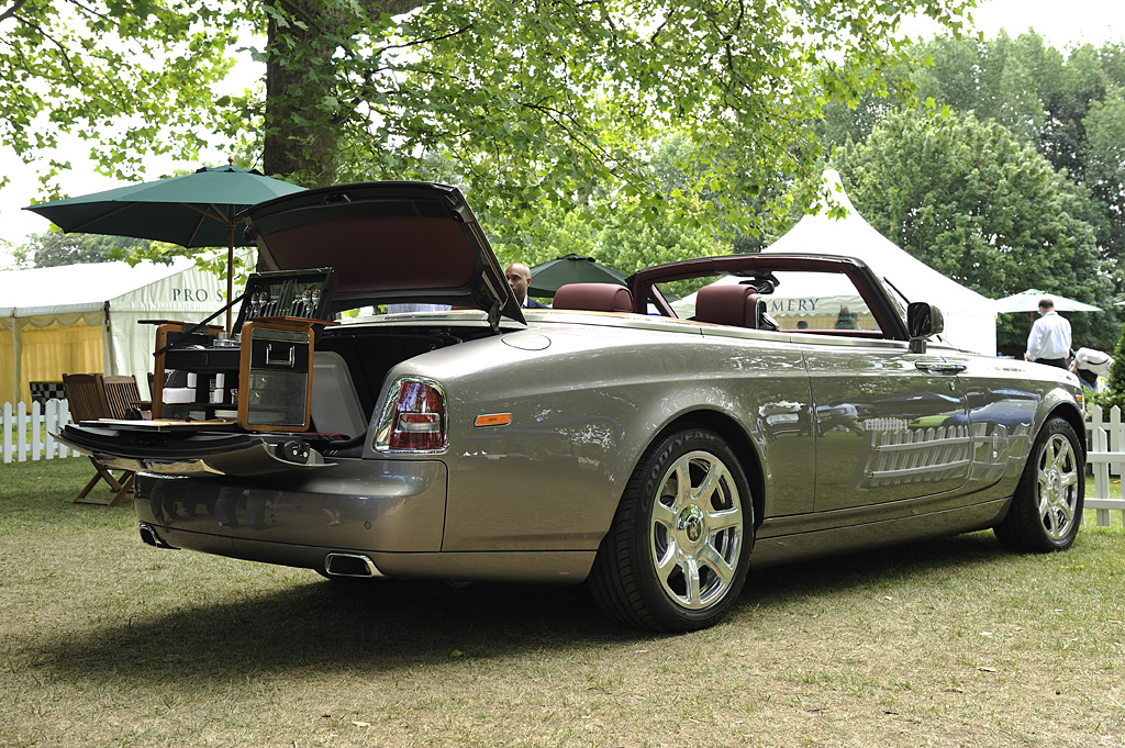 2010 Salon Prive