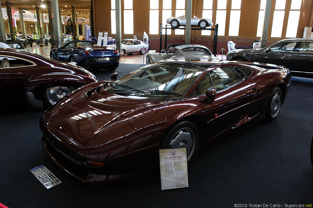 Jaguar XJ220