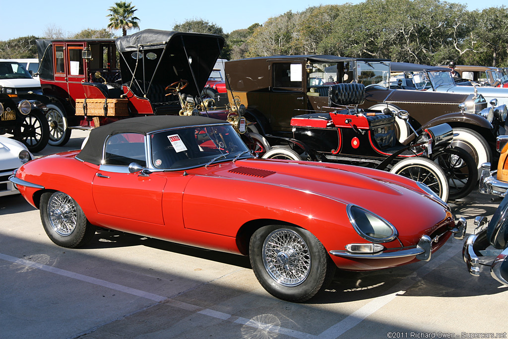 1965 Jaguar E-Type 4.2 Roadster Gallery