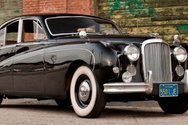 1959 Jaguar Mark IX