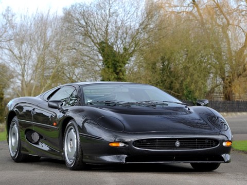 Jaguar XJ220 Gallery