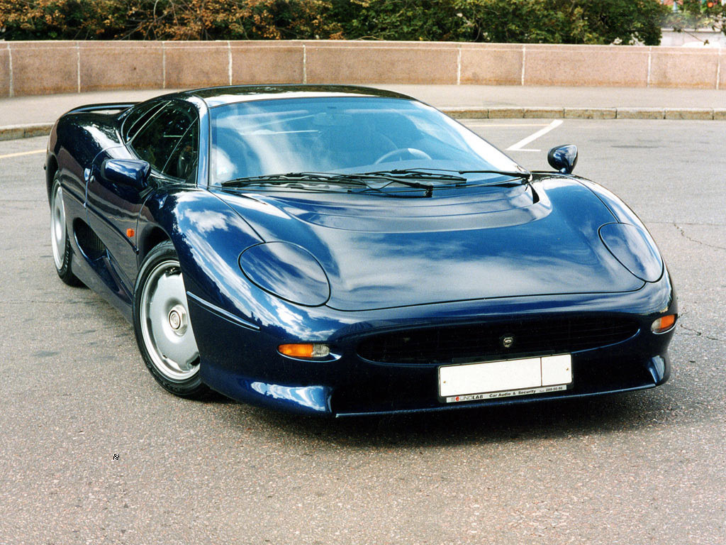 Jaguar XJ220 Gallery