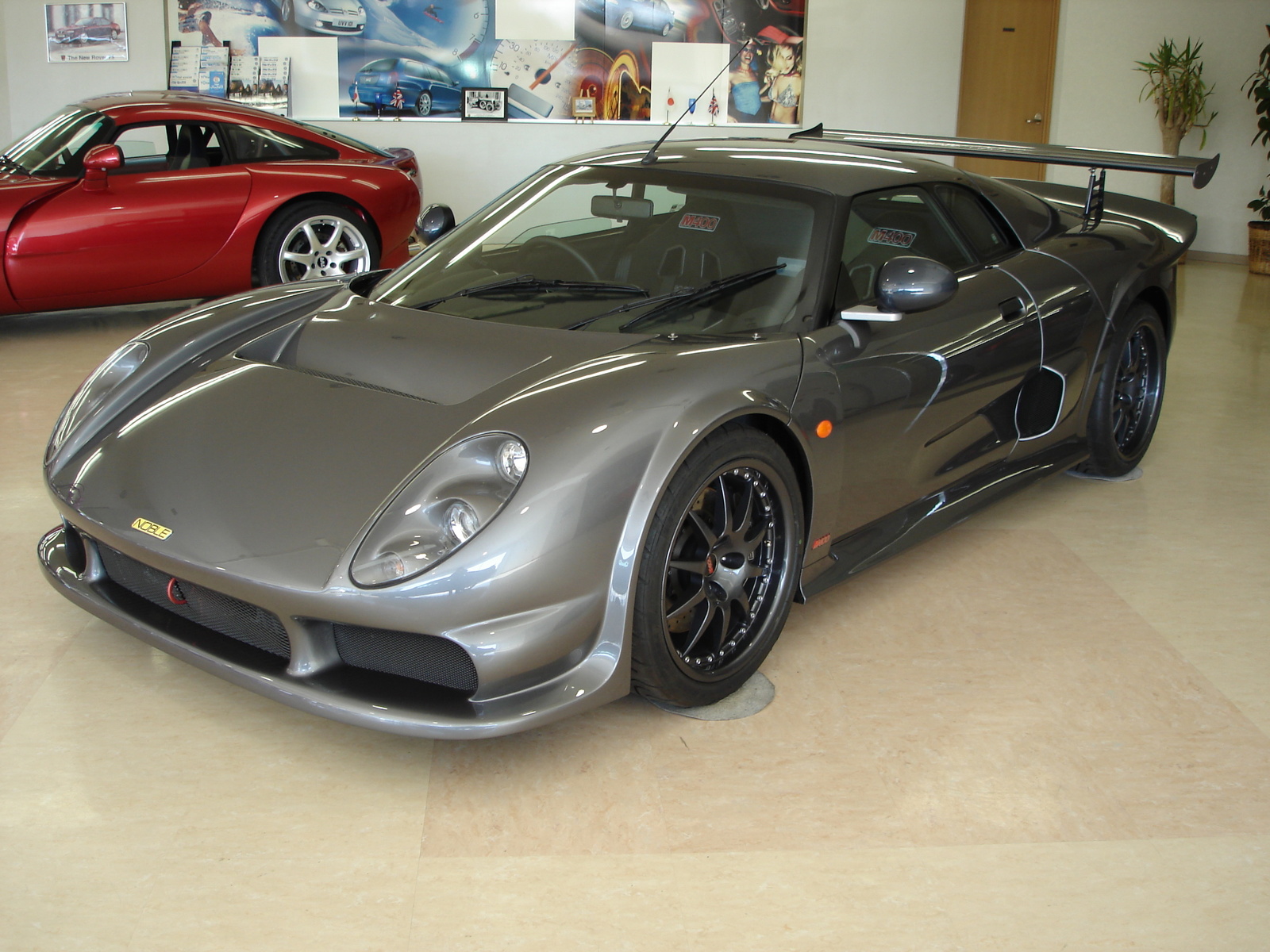 Noble M400