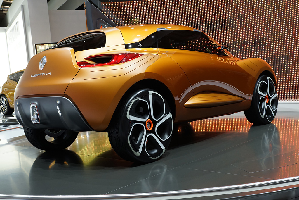 2011 Frankfurt Internationale Automobil-Ausstellung-2