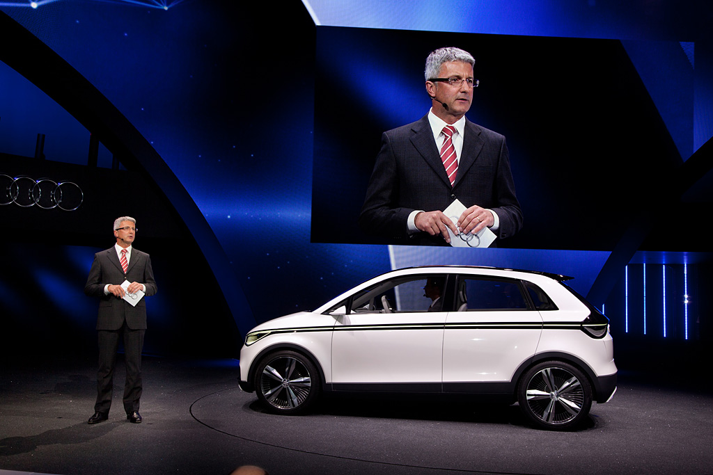 2011 Frankfurt Internationale Automobil-Ausstellung-2