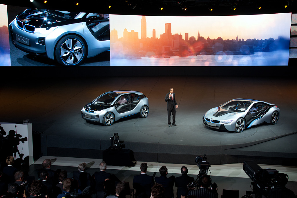 2011 Frankfurt Internationale Automobil-Ausstellung-2