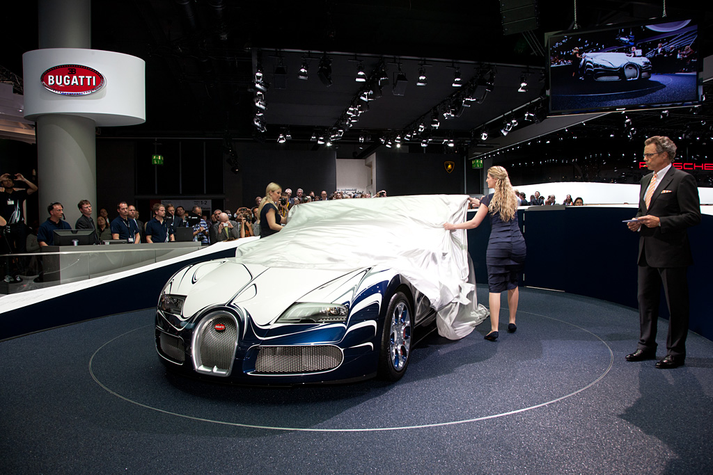 2011 Bugatti 16/4 Veyron ‘L'Or Blanc’ Gallery