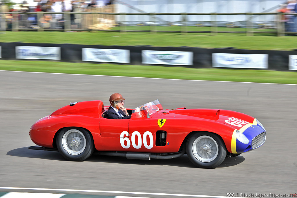 2011 Goodwood Revival-9