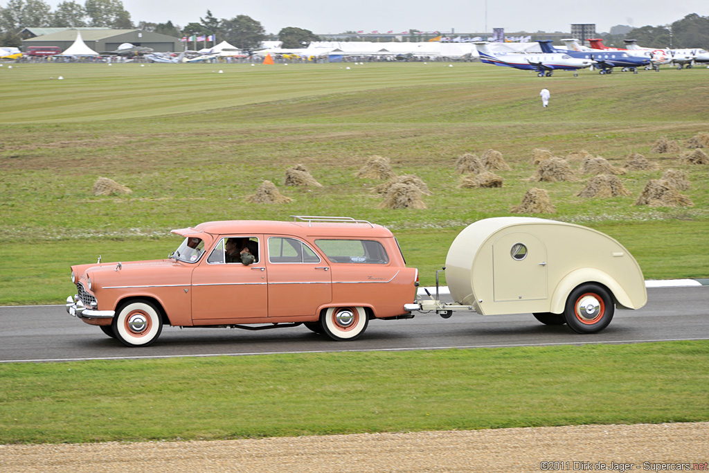 2011 Goodwood Revival-10