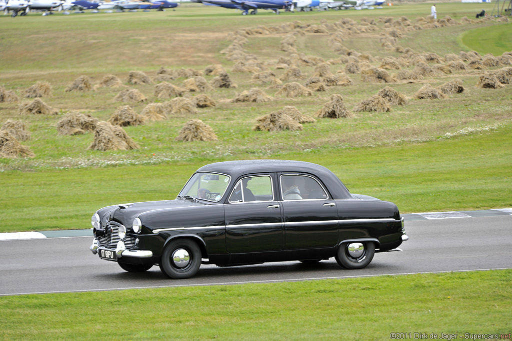 2011 Goodwood Revival-10