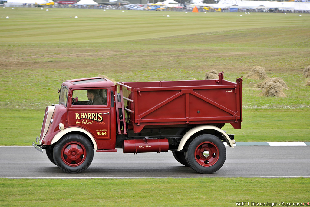 2011 Goodwood Revival-10