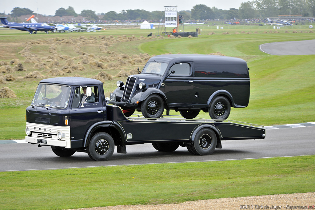 2011 Goodwood Revival-10