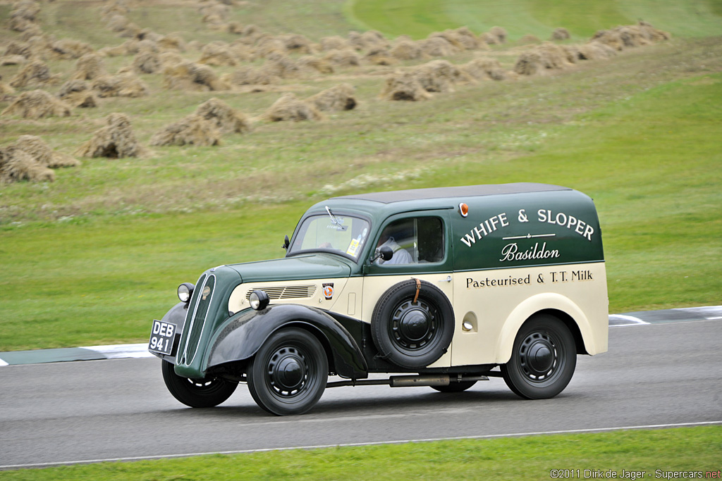 2011 Goodwood Revival-10