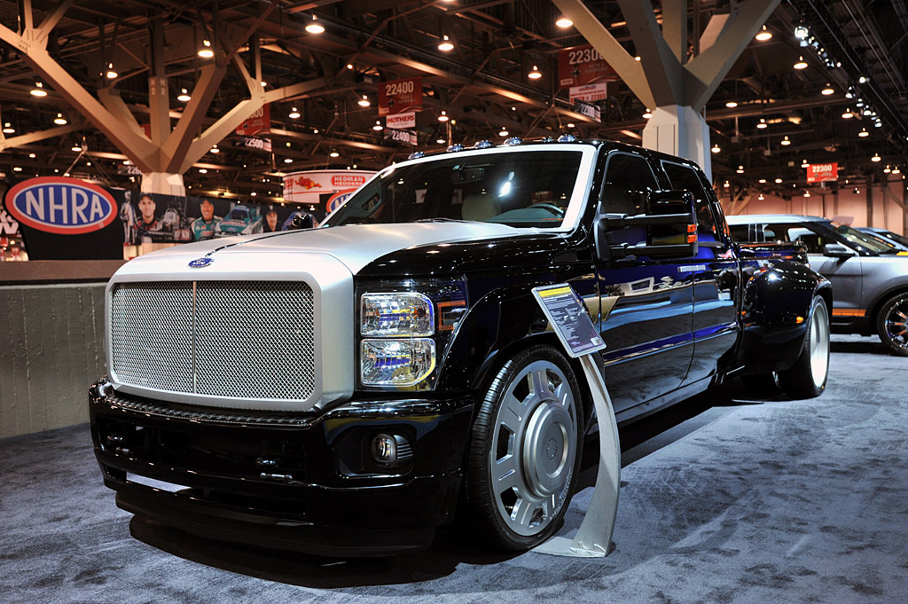 2011 SEMA Show-3