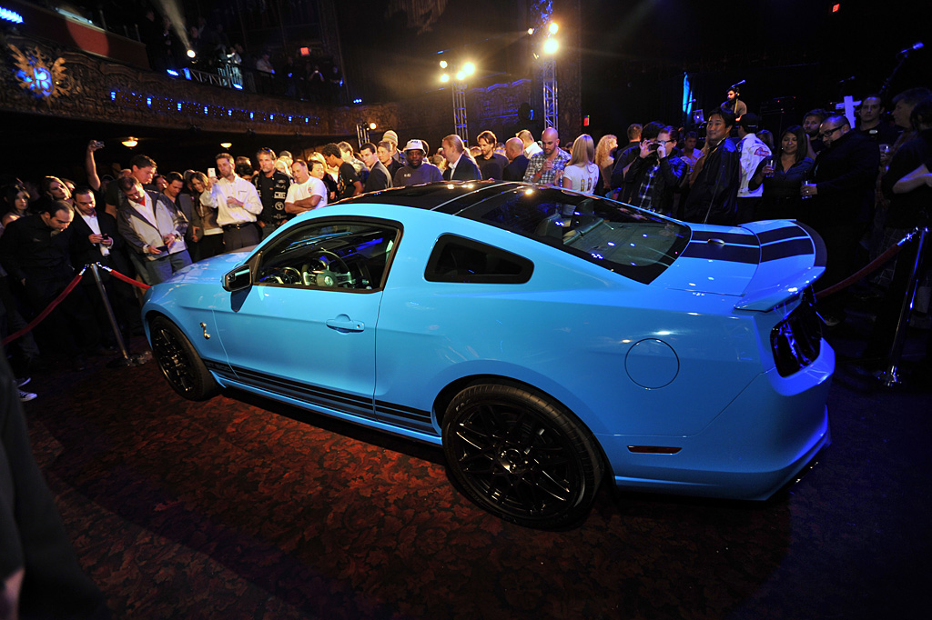 2011 LA Auto Show-1