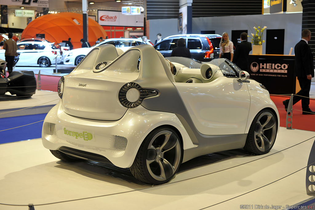 2011 Essen Motor Show-1