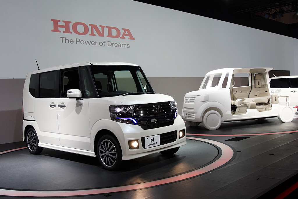 2011 Tokyo Motor Show-1