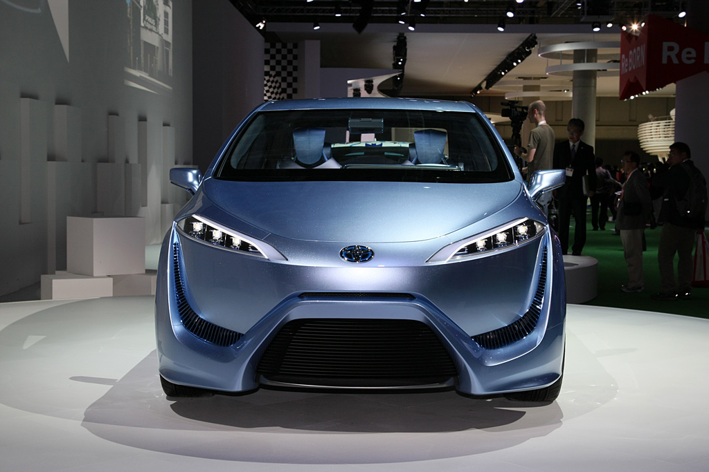 2011 Tokyo Motor Show-1