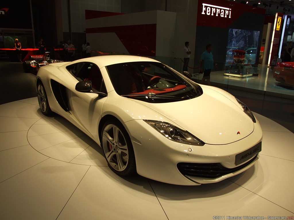 2011 Dubai International Motor Show-1