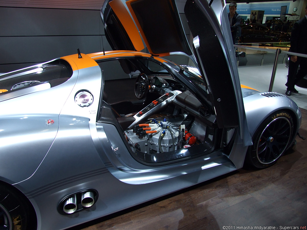 2011 Dubai International Motor Show-1