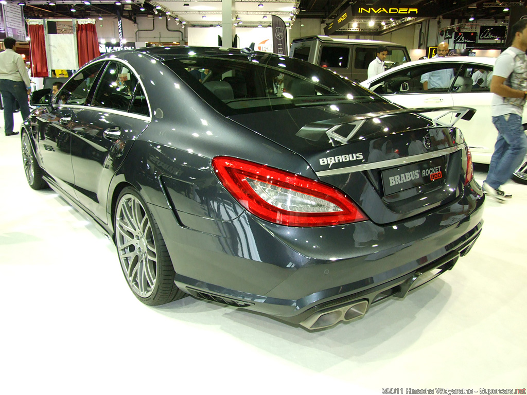 2011 Dubai International Motor Show-1