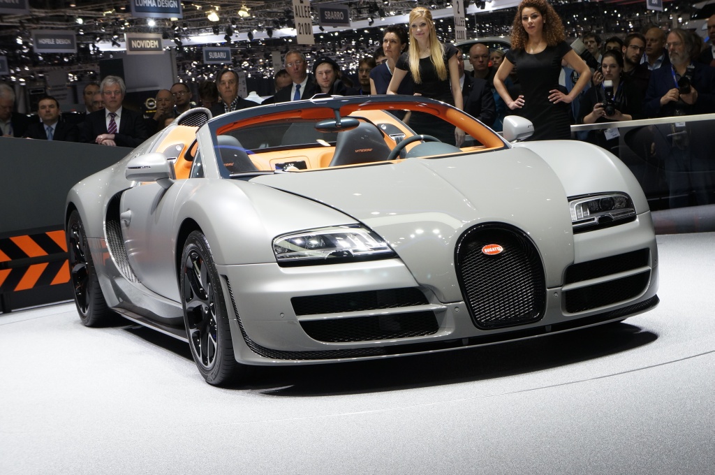 2012 Geneva Motor Show-1