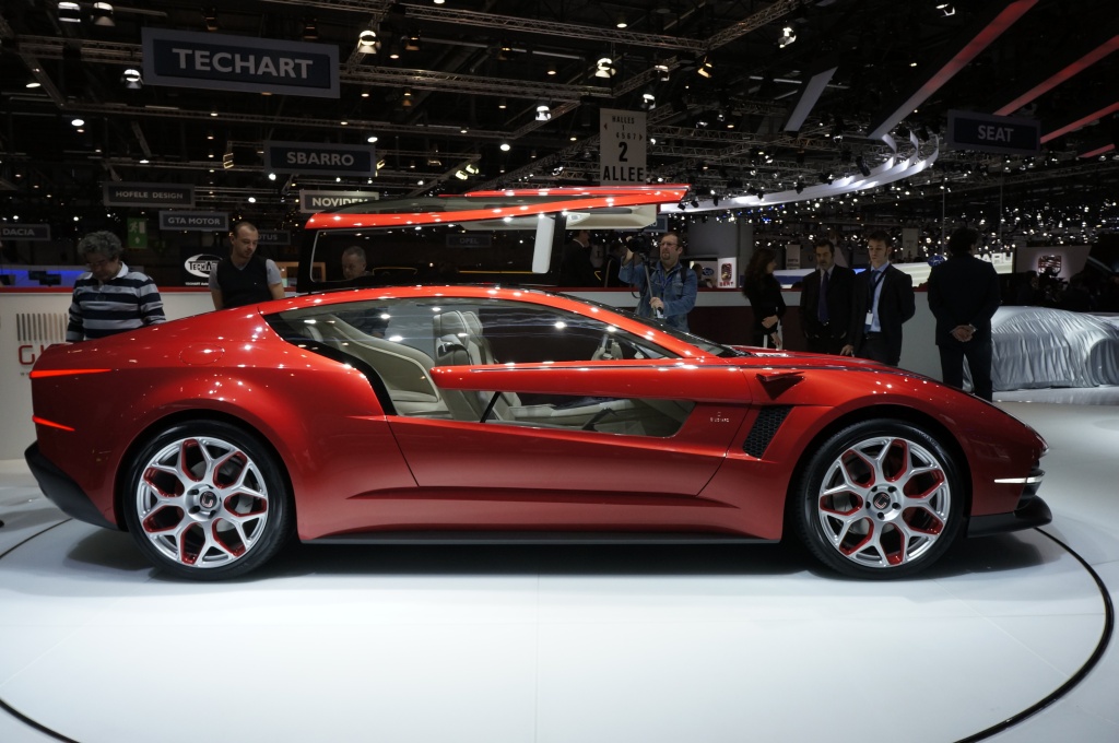 2012 Geneva Motor Show-1