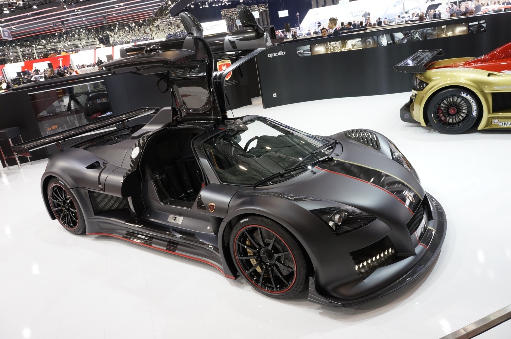 2012 Geneva Motor Show-1