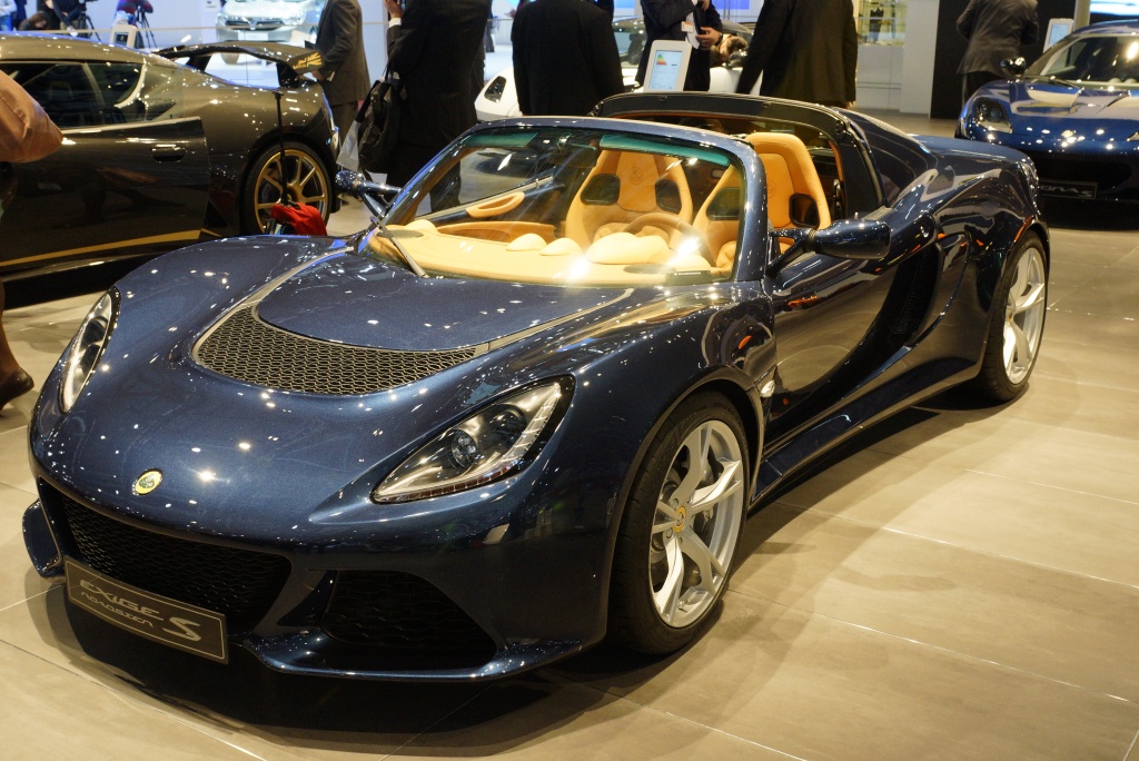 2012 Geneva Motor Show-1