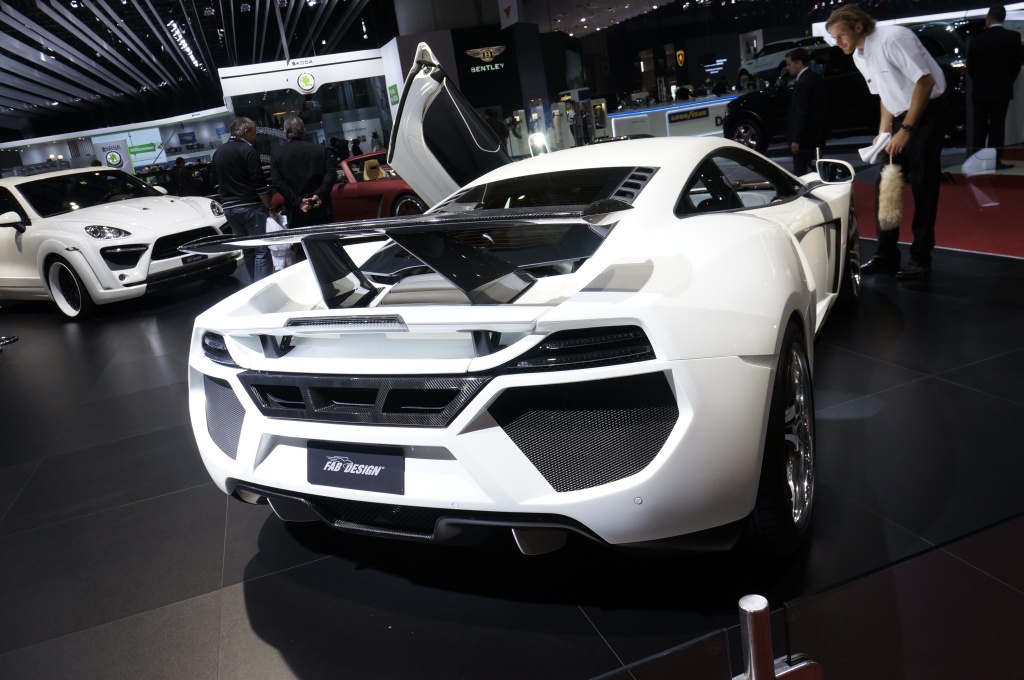 2012 Geneva Motor Show-1